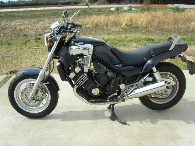 Купить мотоцикл Yamaha FZX750-2 1993 фото 10